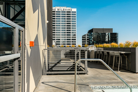 Enlarge photo 22