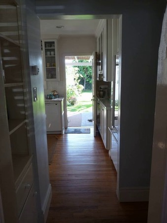 Enlarge photo 11