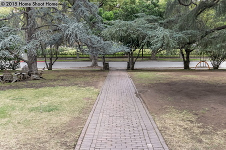 Enlarge photo 92