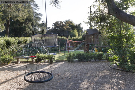 Enlarge photo 74