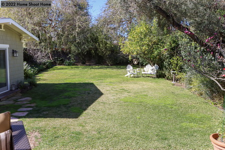 Enlarge photo 51