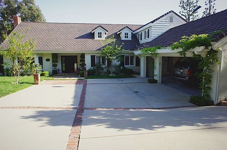 Enlarge photo 2