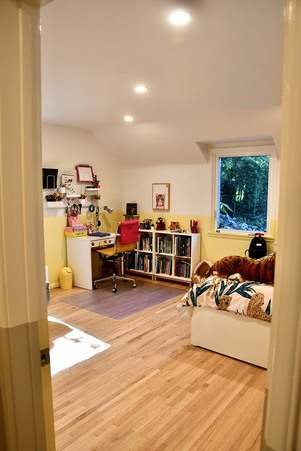 Enlarge photo 104