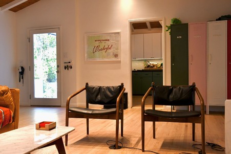 Enlarge photo 21