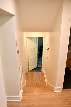Enlarge photo 58