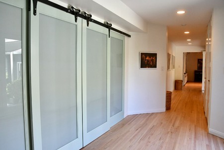 Enlarge photo 80