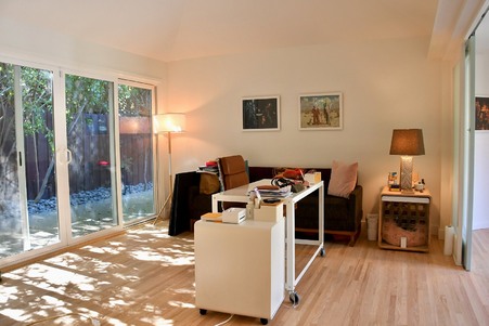 Enlarge photo 83