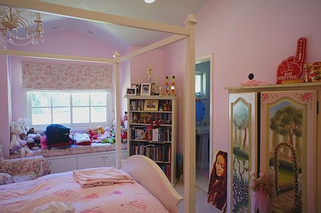 Enlarge photo 50