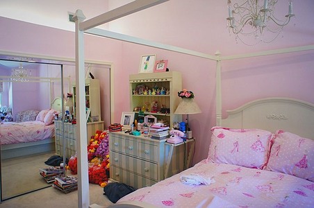 Enlarge photo 52