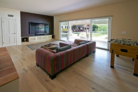 Enlarge photo 59