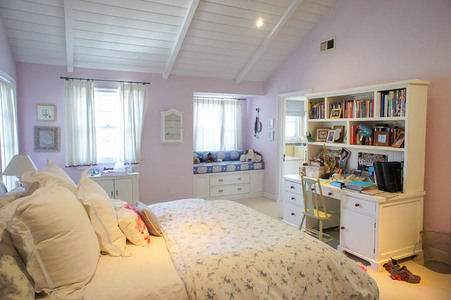 Enlarge photo 111
