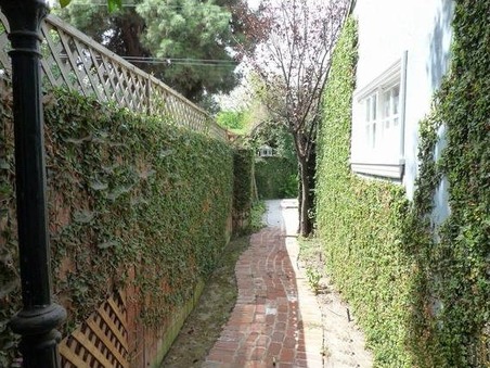 Enlarge photo 76