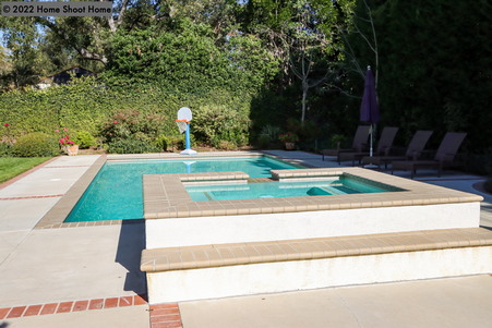Enlarge photo 86