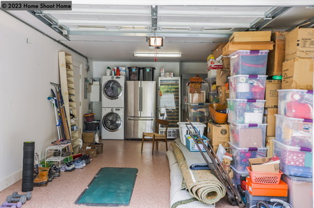 Enlarge photo 109