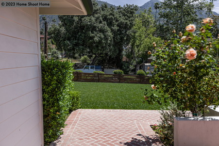 Enlarge photo 102