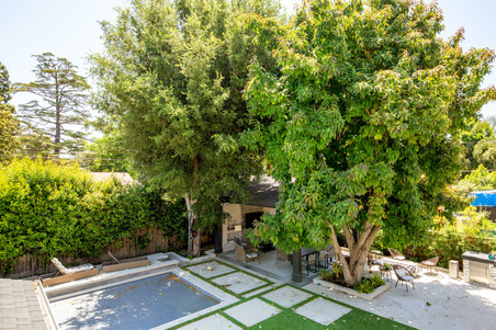Enlarge photo 37