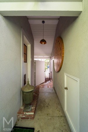 Enlarge photo 92