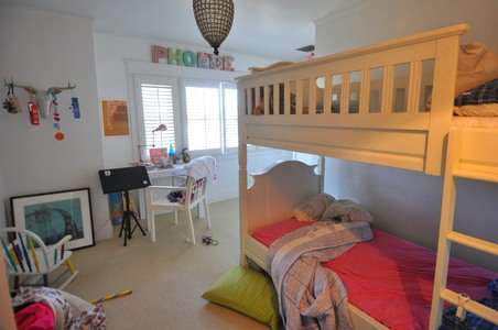 Enlarge photo 31