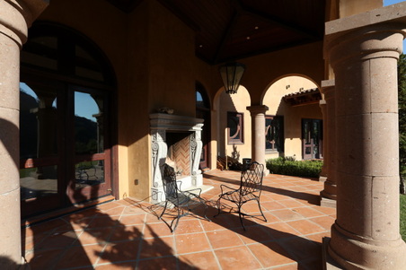 Enlarge photo 105