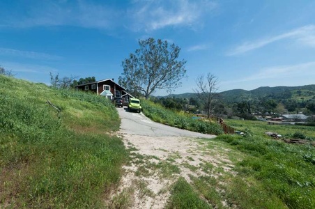 Enlarge photo 13
