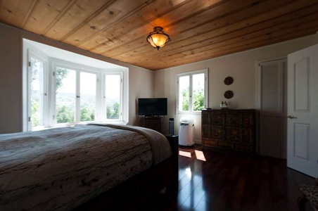 Enlarge photo 47