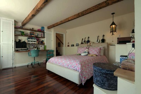 Enlarge photo 60