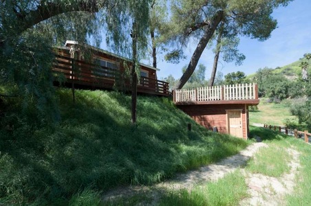 Enlarge photo 109