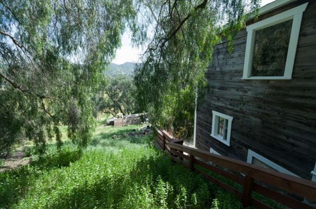 Enlarge photo 145