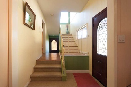 Enlarge photo 38
