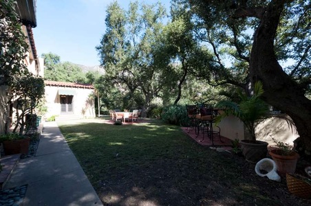 Enlarge photo 91
