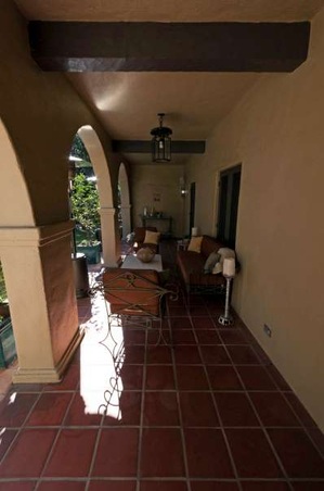 Enlarge photo 151