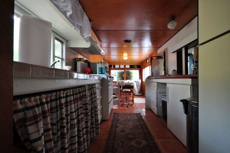 Enlarge photo 82