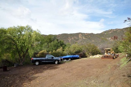 Enlarge photo 128