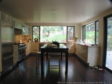 Enlarge photo 28
