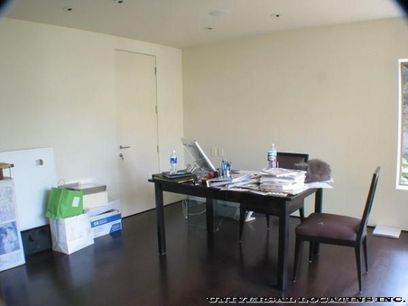 Enlarge photo 41