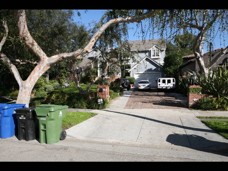 Enlarge photo 1