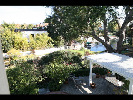 Enlarge photo 27