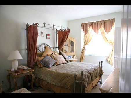 Enlarge photo 35