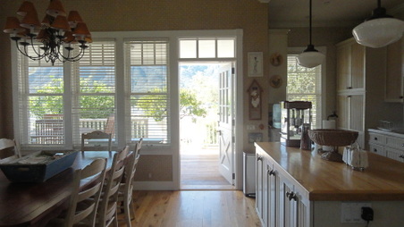 Enlarge photo 12