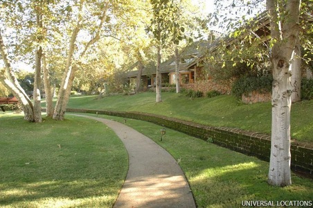 Enlarge photo 107