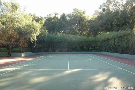 Enlarge photo 140