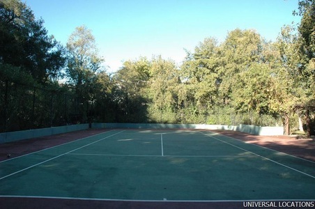 Enlarge photo 143