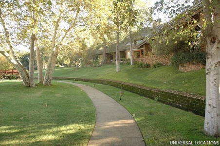 Enlarge photo 153