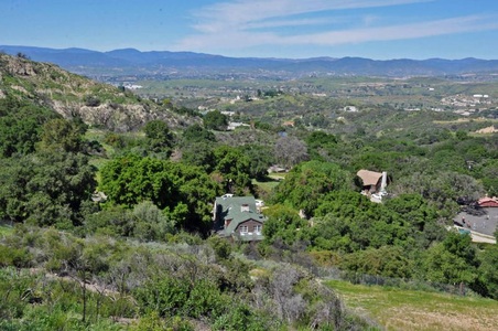 Enlarge photo 36