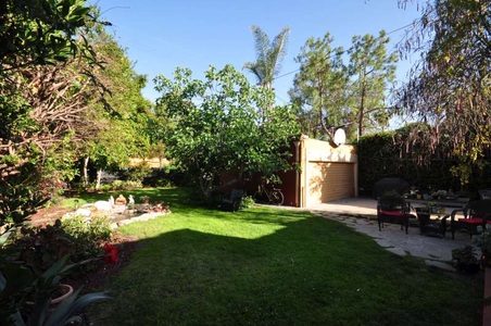 Enlarge photo 40