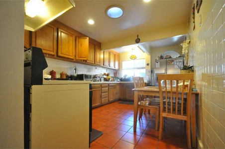 Enlarge photo 22
