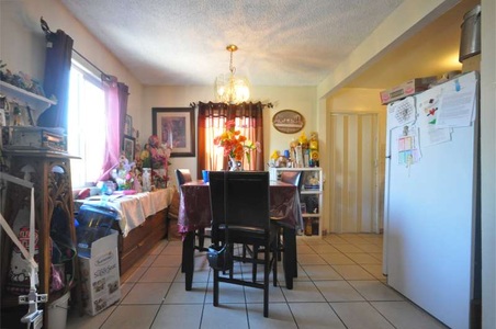 Enlarge photo 48