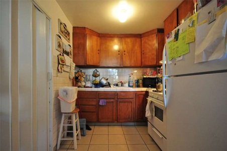 Enlarge photo 51