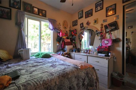 Enlarge photo 60