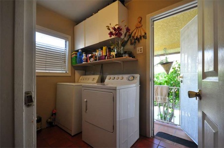 Enlarge photo 62